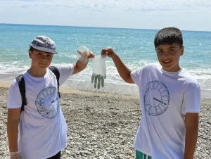 Educación ambiental actividad en espacios naturales Clean Ups