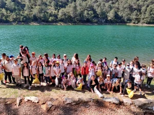 Educación ambiental actividad en espacios naturales Clean Ups