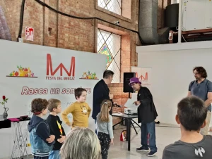 Comunicación ambiental proyectos de artes plasticas escénicas